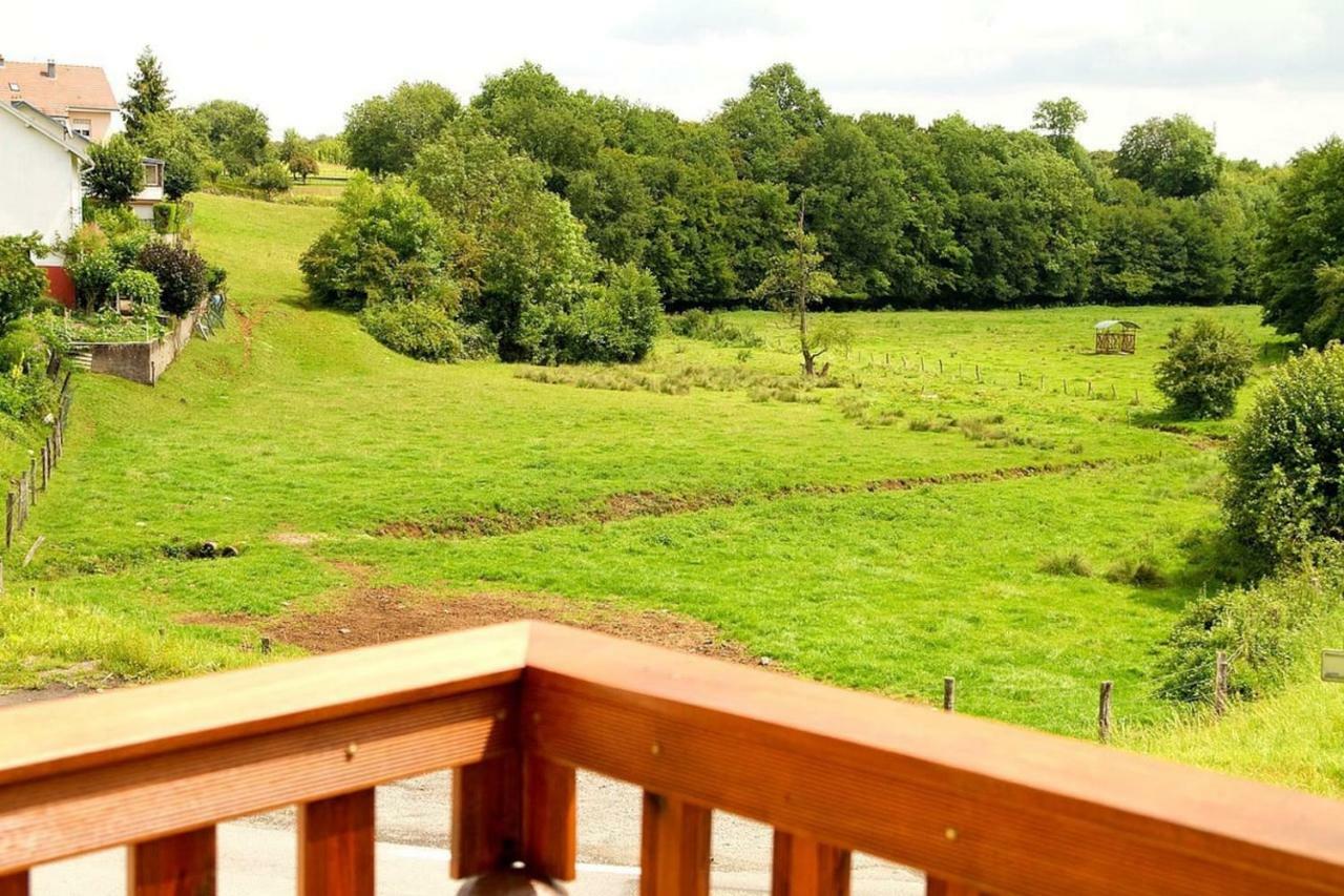 Gîte des Prés de la Douce Essert Extérieur photo
