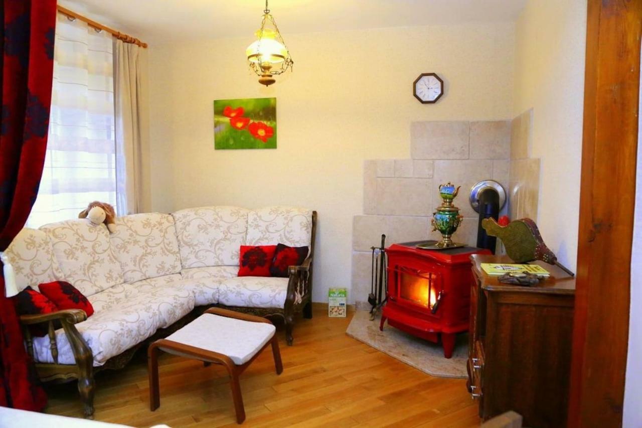 Gîte des Prés de la Douce Essert Extérieur photo