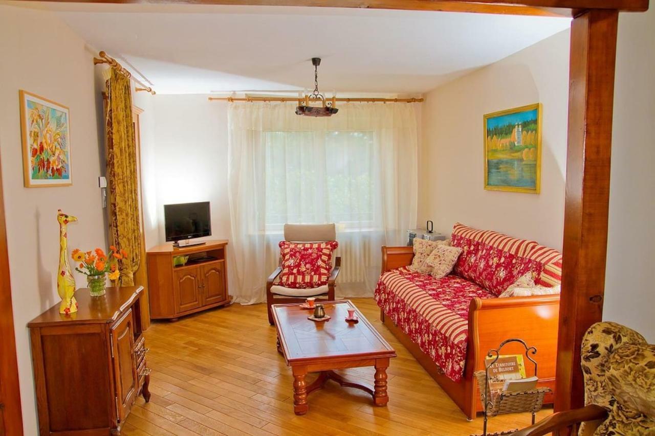 Gîte des Prés de la Douce Essert Extérieur photo